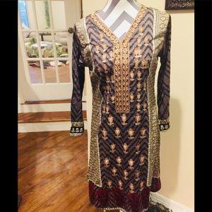 ❌sold❌Pakistani designer lawn dress